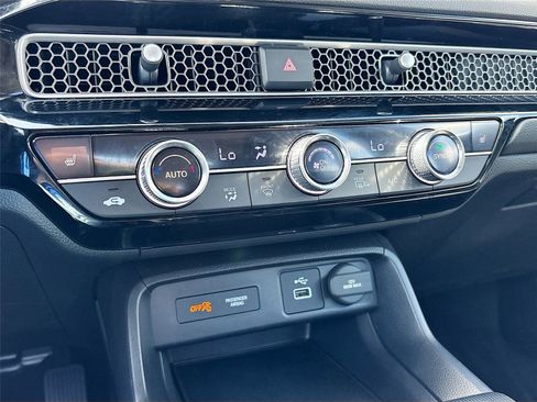 Certified 2022 Honda Civic EX-L image 17