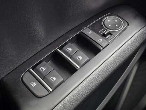 Certified 2024 Kia Soul LX FWD image 24