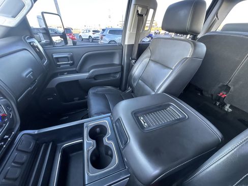 Used 2018 Chevrolet Silverado 2500 LTZ w/ Duramax Plus Package image 21