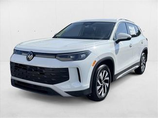 New 2025 Volkswagen Tiguan S video 1