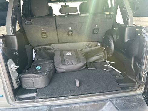 Used 2022 Jeep Wrangler Unlimited Rubicon 4xe w/ Steel Bumper Group image 11