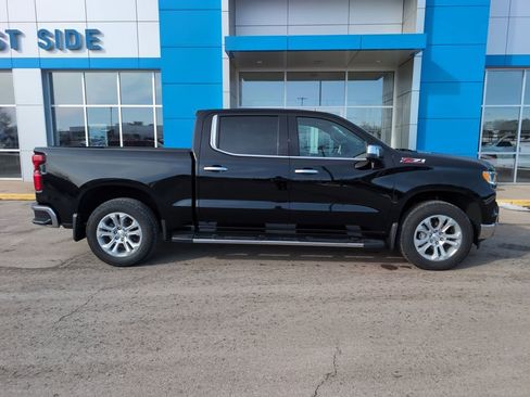 Used 2022 Chevrolet Silverado 1500 LTZ w/ LTZ Premium Package image 1