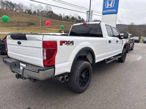 Used 2020 Ford F250 XLT image 6