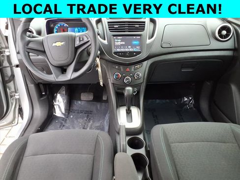Used 2016 Chevrolet Trax LS image 9