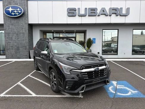 Used 2023 Subaru Ascent Touring AWD/4WD image 1