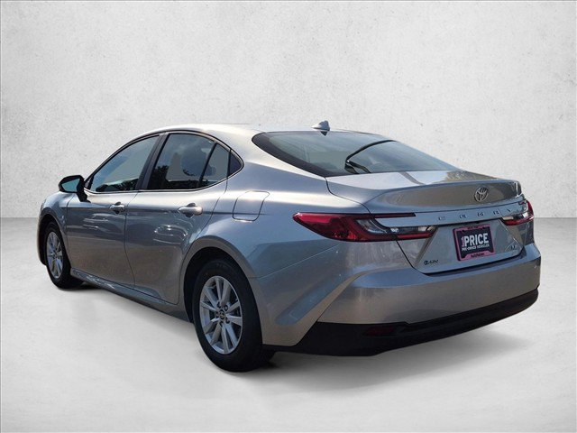 Used 2026 Toyota Camry LE w/ Convenience Package FWD image 8