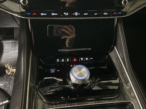 Used 2022 Jeep Wagoneer Series II image 22