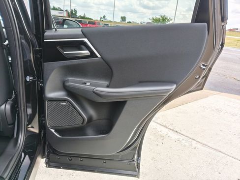 New 2026 Mitsubishi Outlander ES AWD/4WD image 29