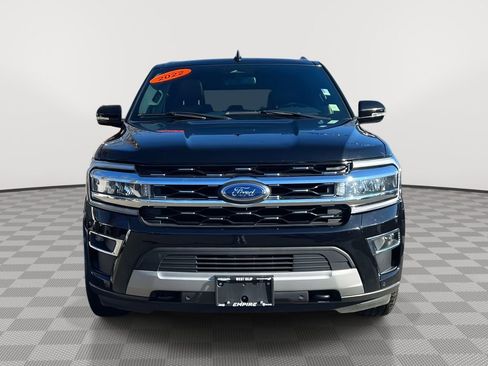 Used 2022 Ford Expedition Limited image 2