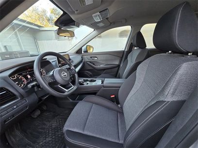 Used 2022 Nissan Rogue SV