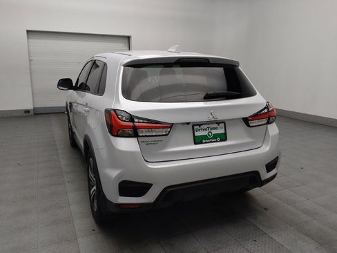 Used 2022 Mitsubishi Outlander Sport SE image 5