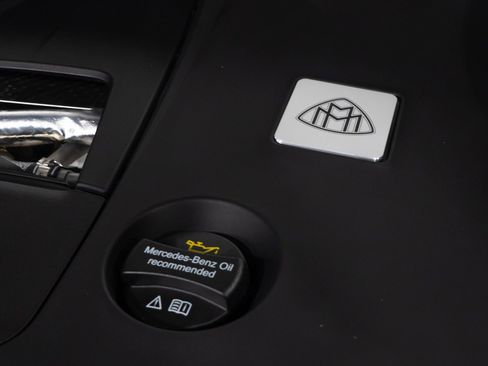 Used 2026 Mercedes-Benz Maybach GLS 600 4MATIC image 98