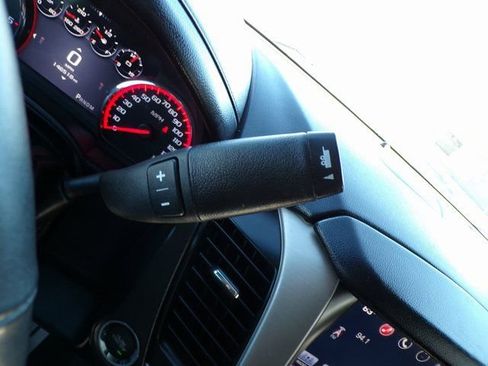 Used 2016 GMC Yukon XL Denali w/ Open Road Package image 24