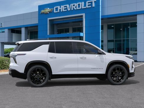 New 2026 Chevrolet Traverse RS FWD image 5