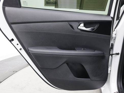 Used 2021 Kia Forte GT-Line w/ GT-Line Premium Package FWD image 31