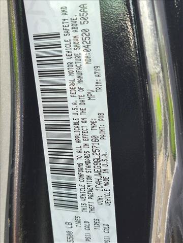 Used 2016 Jeep Wrangler Unlimited Sahara AWD/4WD image 15
