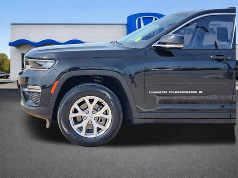 Used 2022 Jeep Grand Cherokee Limited RWD image 10