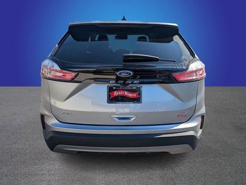 Used 2024 Ford Edge SEL w/ Convenience Package AWD/4WD image 4