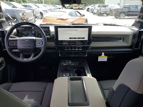 New 2026 GMC Hummer EV 4x4 Crew Cab image 13