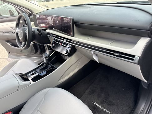 New 2026 Hyundai Tucson SEL image 16