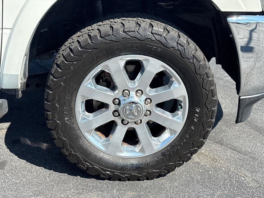 Used 2022 RAM 3500 Laramie AWD/4WD image 32