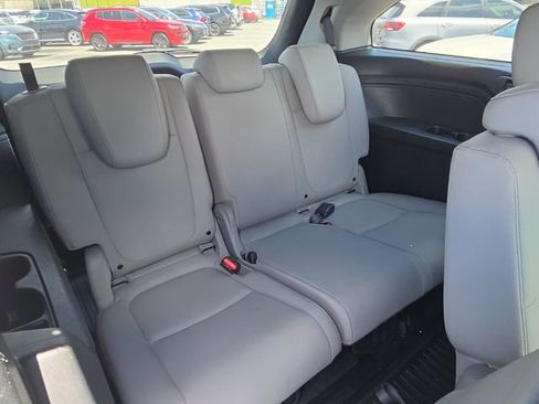 Used 2023 Honda Odyssey EX-L image 18