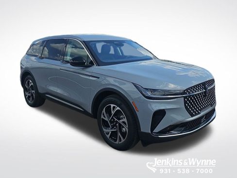 New 2026 Lincoln Nautilus Premier AWD/4WD image 4