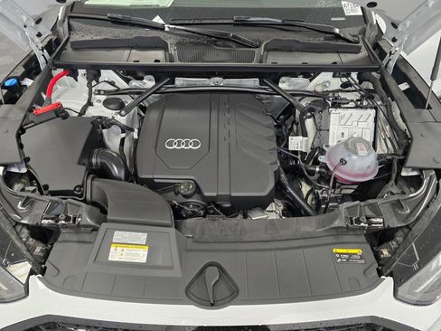 Used 2025 Audi Q5 2.0T Premium w/ Convenience Plus Package image 10