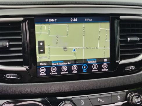 Used 2020 Chrysler Pacifica Touring-L Plus w/ Tire & Wheel Group image 3