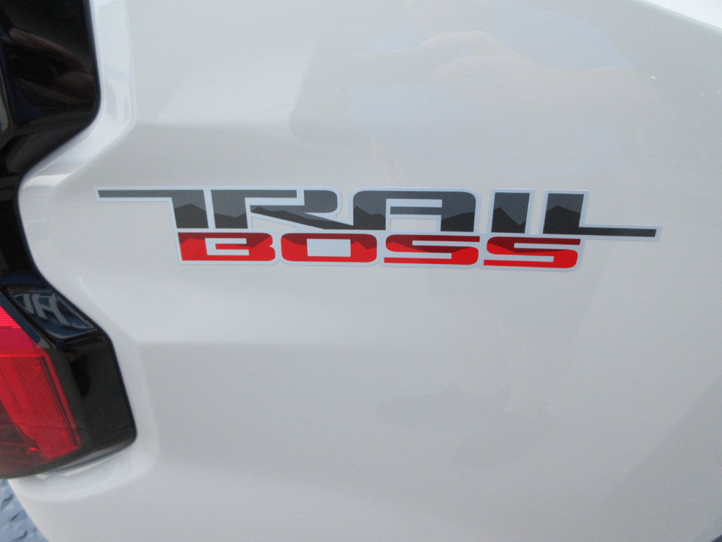 New 2026 Chevrolet Colorado Trail Boss AWD/4WD image 10