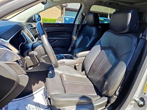 Used 2015 Cadillac SRX Luxury w/ Driver Awareness Package image 13