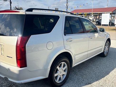 Used 2005 Cadillac SRX w/ Preferred Equipment Group image 9