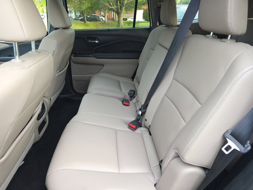 Used 2022 Honda Pilot EX-L image 28