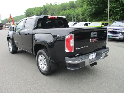 Used 2018 GMC Canyon SLE AWD/4WD image 7