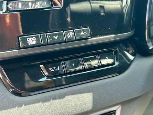 Used 2023 Lexus RX 350h w/ Accessory Package (2T) AWD/4WD image 26