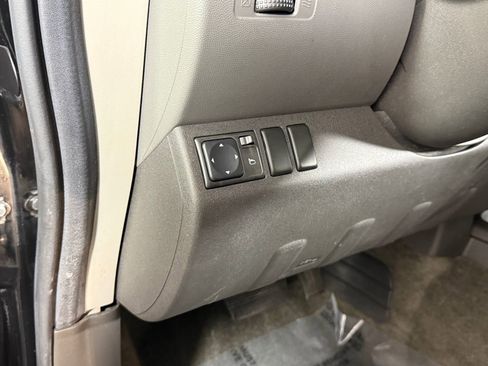 Used 2010 Nissan Xterra S image 20