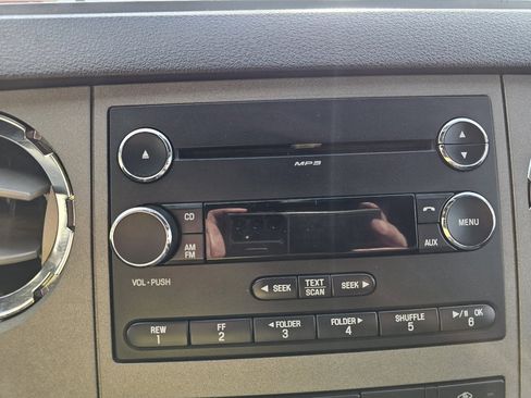 Used 2012 Ford F250 XLT w/ XLT Premium Pkg image 15