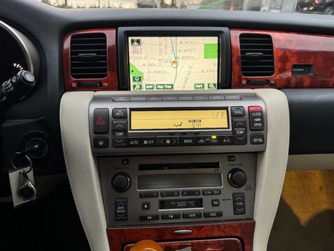 Used 2006 Lexus SC 430 Convertible image 20