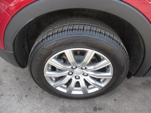 Used 2020 Cadillac XT4 Premium Luxury w/ Driver Awareness Package image 7