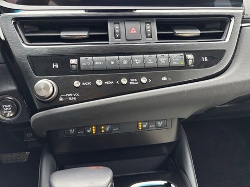 Used 2023 Lexus ES 350 w/ Premium Package image 20
