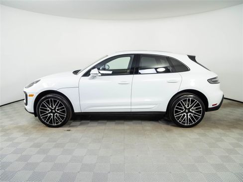 New 2026 Porsche Macan Turbo AWD/4WD image 2