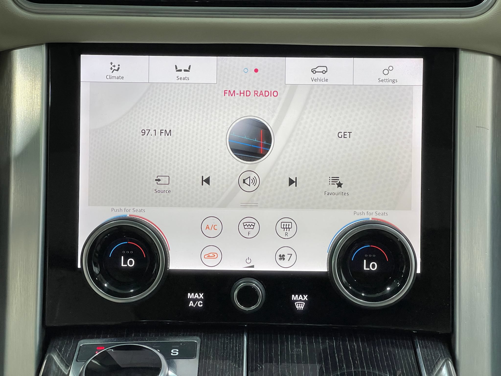 Used 2019 Land Rover Range Rover Autobiography AWD/4WD image 25