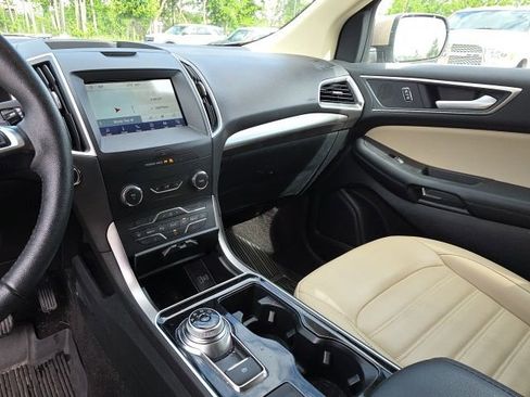 Used 2020 Ford Edge SEL w/ Convenience Package AWD/4WD image 14
