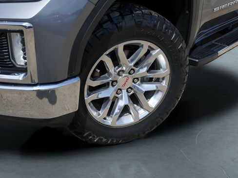 Used 2021 GMC Sierra 1500 SLT RWD image 4
