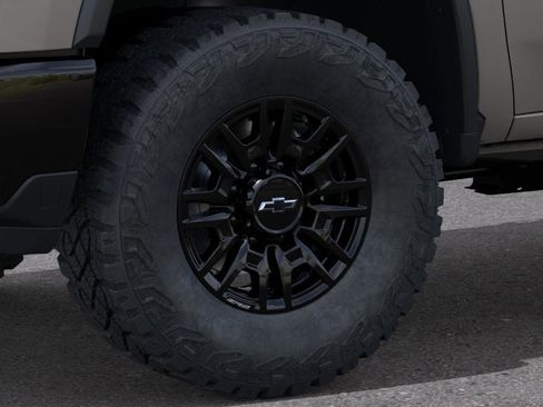 New 2026 Chevrolet Silverado 2500 ZR2 w/ LPO, Dark Essentials Package AWD/4WD image 33