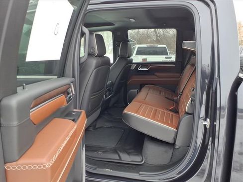 New 2026 GMC Sierra 3500 Denali Ultimate image 11
