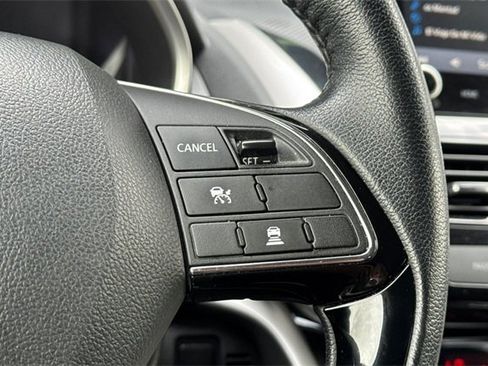 Used 2024 Mitsubishi Eclipse Cross SE image 36