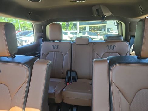Used 2023 Ford Expedition King Ranch AWD/4WD image 19