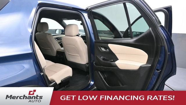 Used 2022 Chevrolet Traverse LS AWD/4WD image 19