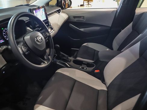 Certified 2025 Toyota Corolla LE w/ LE Premium Package FWD image 15